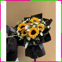 Hướng Dương Biết Ơn - Tương Lai Rạng Ngời 10TMZELIA1